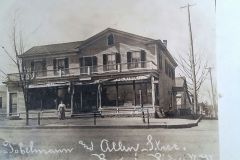 The Cerino Brothers General Store c.1910 on the corner of Finley and Oak Street.