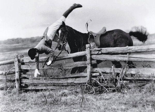 Jacking Kennedy getting thrown off her horse in 1960s