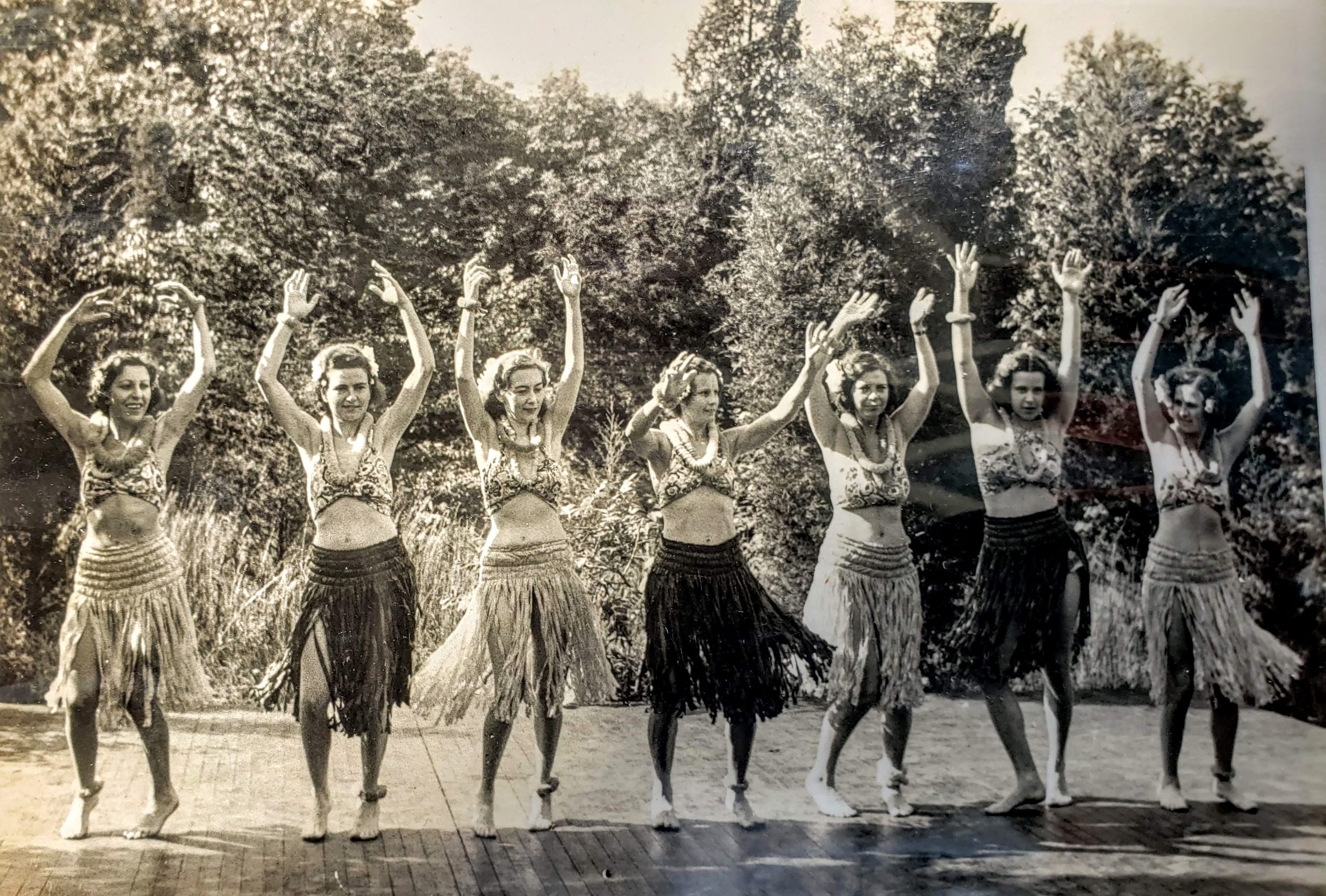 2560px x 1730px - Sky Farm - The Oldest Clothing-Optional Retreat in the United States Right  Here in Liberty Corner - Mr. Local History Project