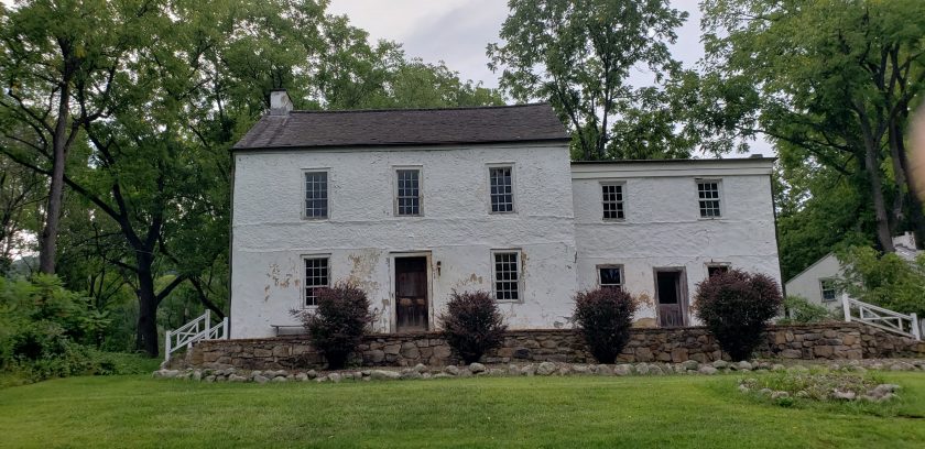 Waterloo Village Tavern and Hotel