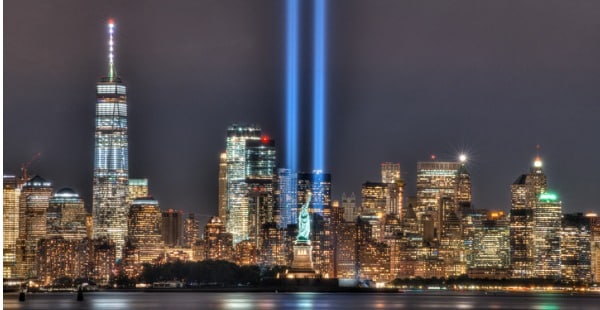 memorial-beacons-with-statue-of-liberty-lower