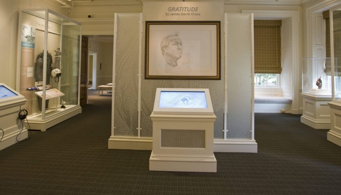 Preserving history is key at the USGA Museum. Here in the Arnold Palmer room is Gratitude , one of the most stunning stories I've ever heard. Palmer Gratitude portrait (by Jim Chase)