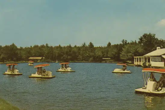 Pocono Boathouse Memories - Brooks Betz Mr Local History