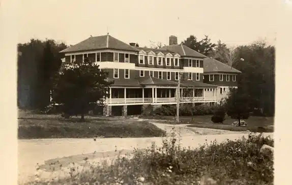 1920s-Assembly-Hall-Postcard Lake Naomi Mr Local History