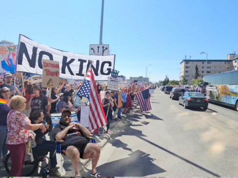 2025 No Kings Rally spotted Chris Christie